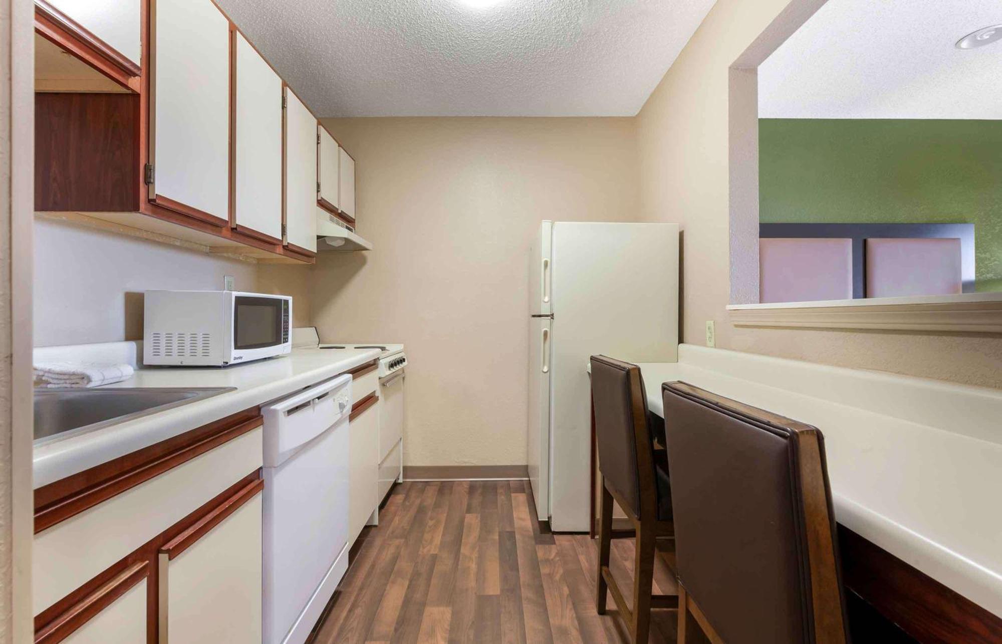 Extended Stay America Suites - Houston - Westchase - Westheimer Buitenkant foto