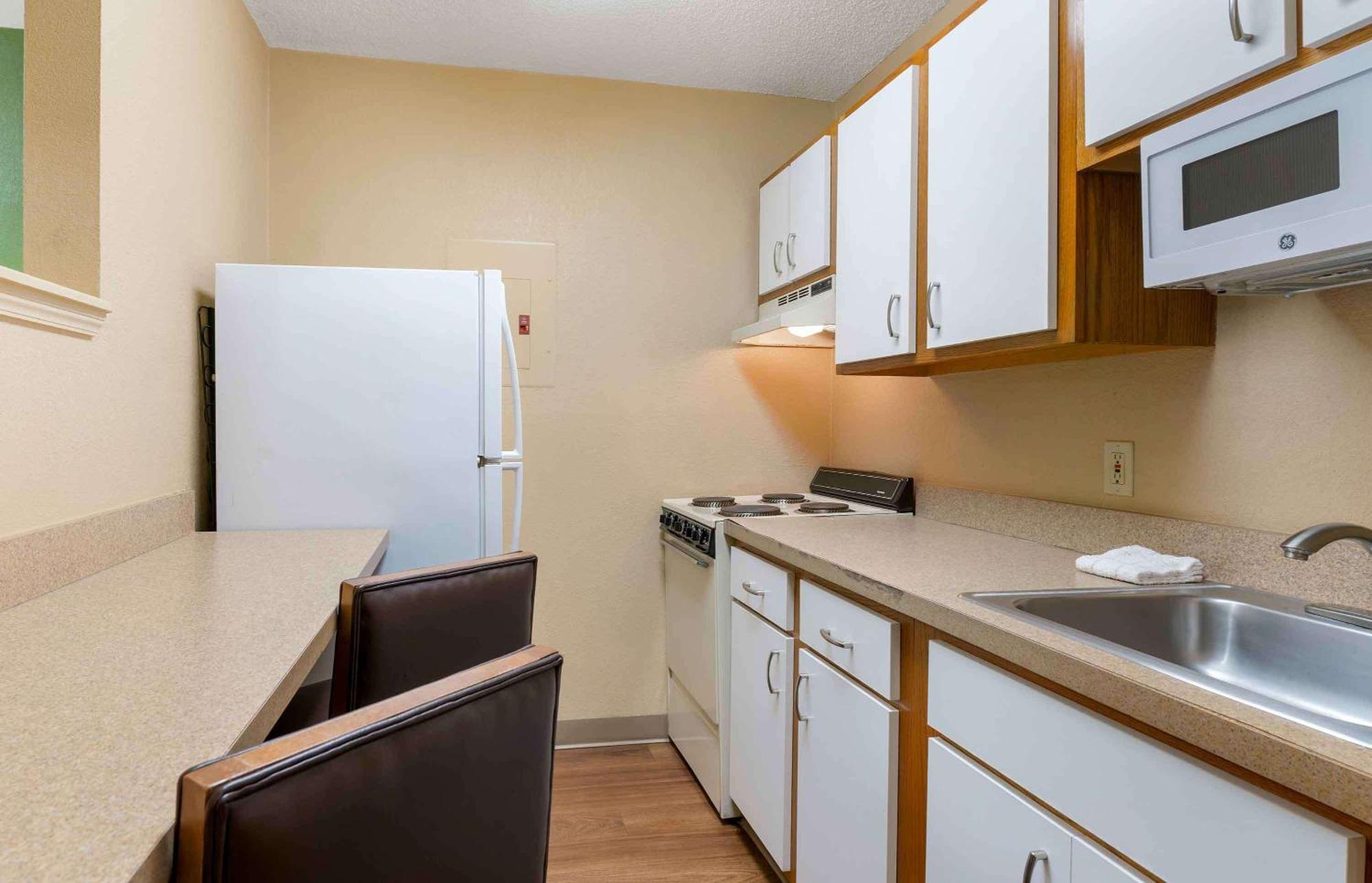 Extended Stay America Suites - Houston - Westchase - Westheimer Buitenkant foto